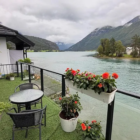 View Stryn